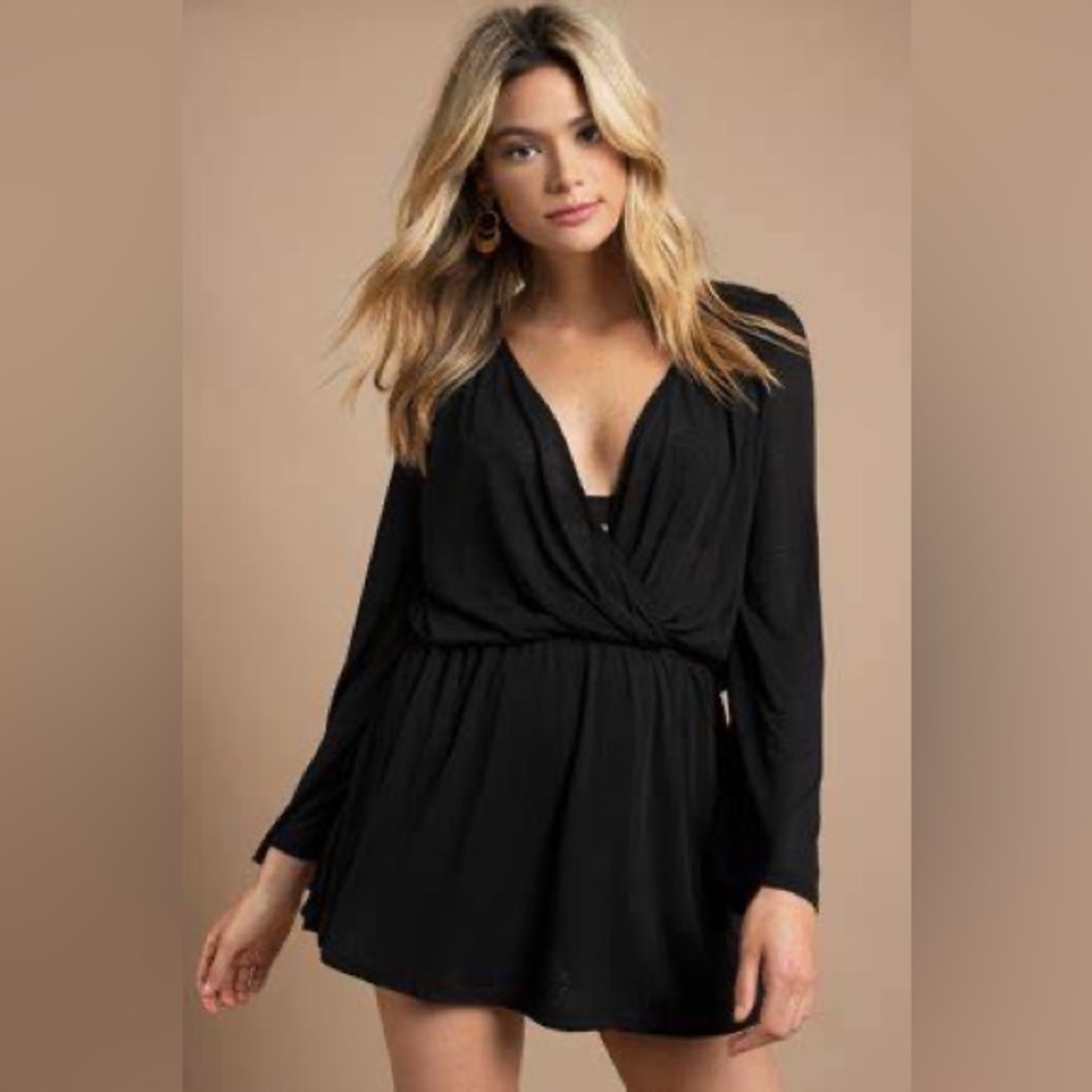Tobi Black Surplice Mini Dress XS | Long Sleeve Flowy Wrap V-Neck Party